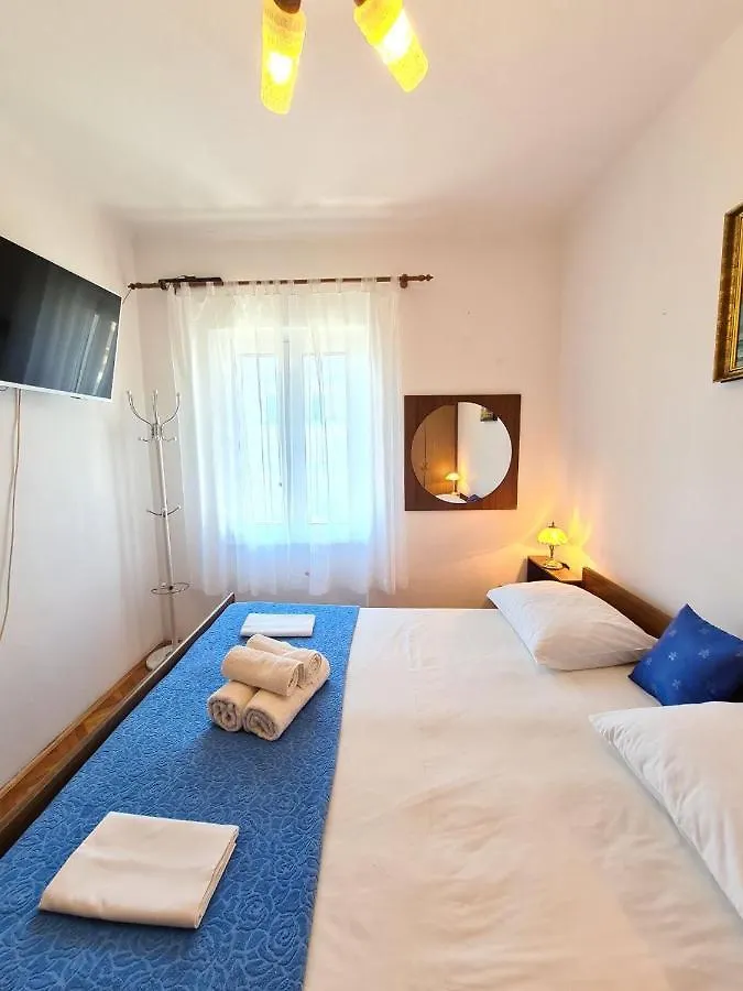 Mentha Apartment Kastela 0*,